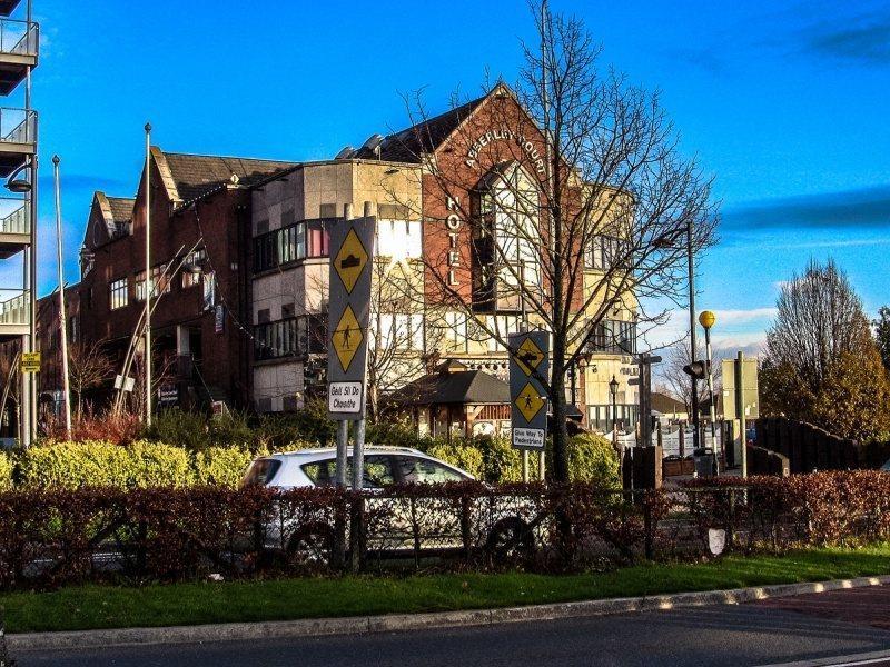 Abberley Court Hotel Tallaght Ngoại thất bức ảnh