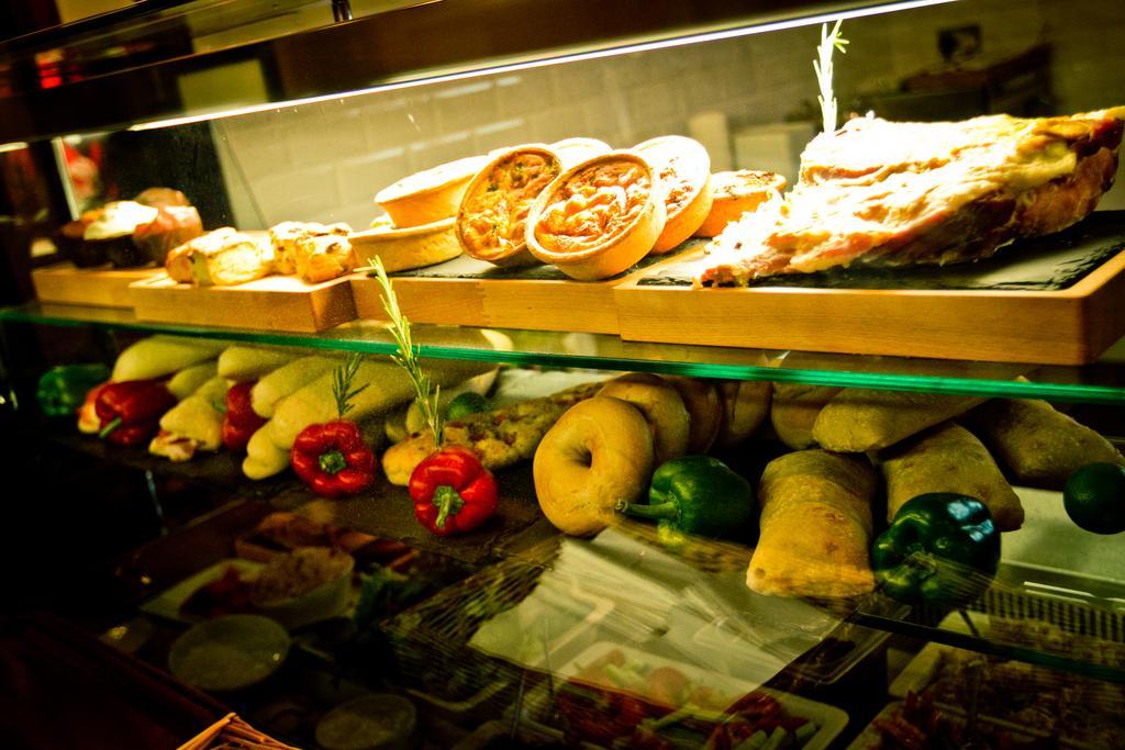 Abberley Court Hotel Tallaght Ngoại thất bức ảnh
