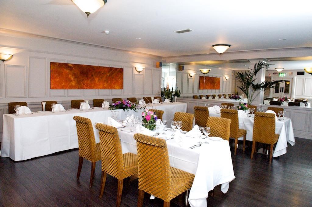 Abberley Court Hotel Tallaght Ngoại thất bức ảnh